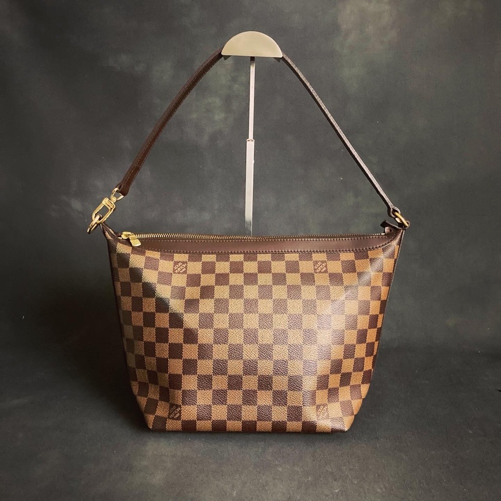 Louis Vuitton Damier Illovo MM